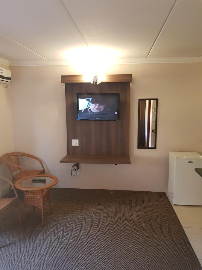 Be My Guest Hotel Conference Sasolburg Экстерьер фото