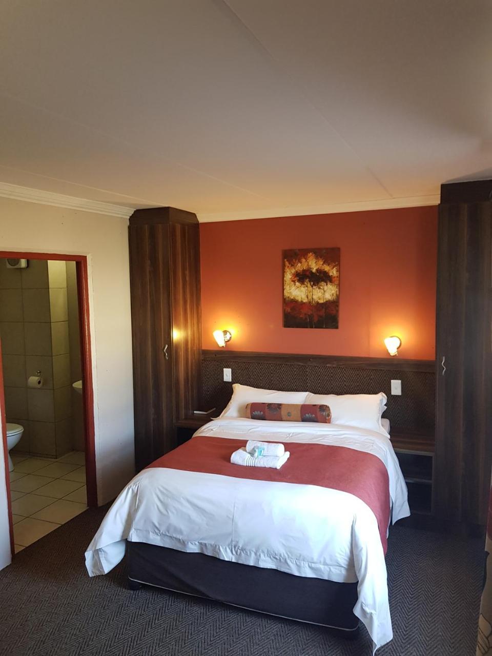 Be My Guest Hotel Conference Sasolburg Экстерьер фото